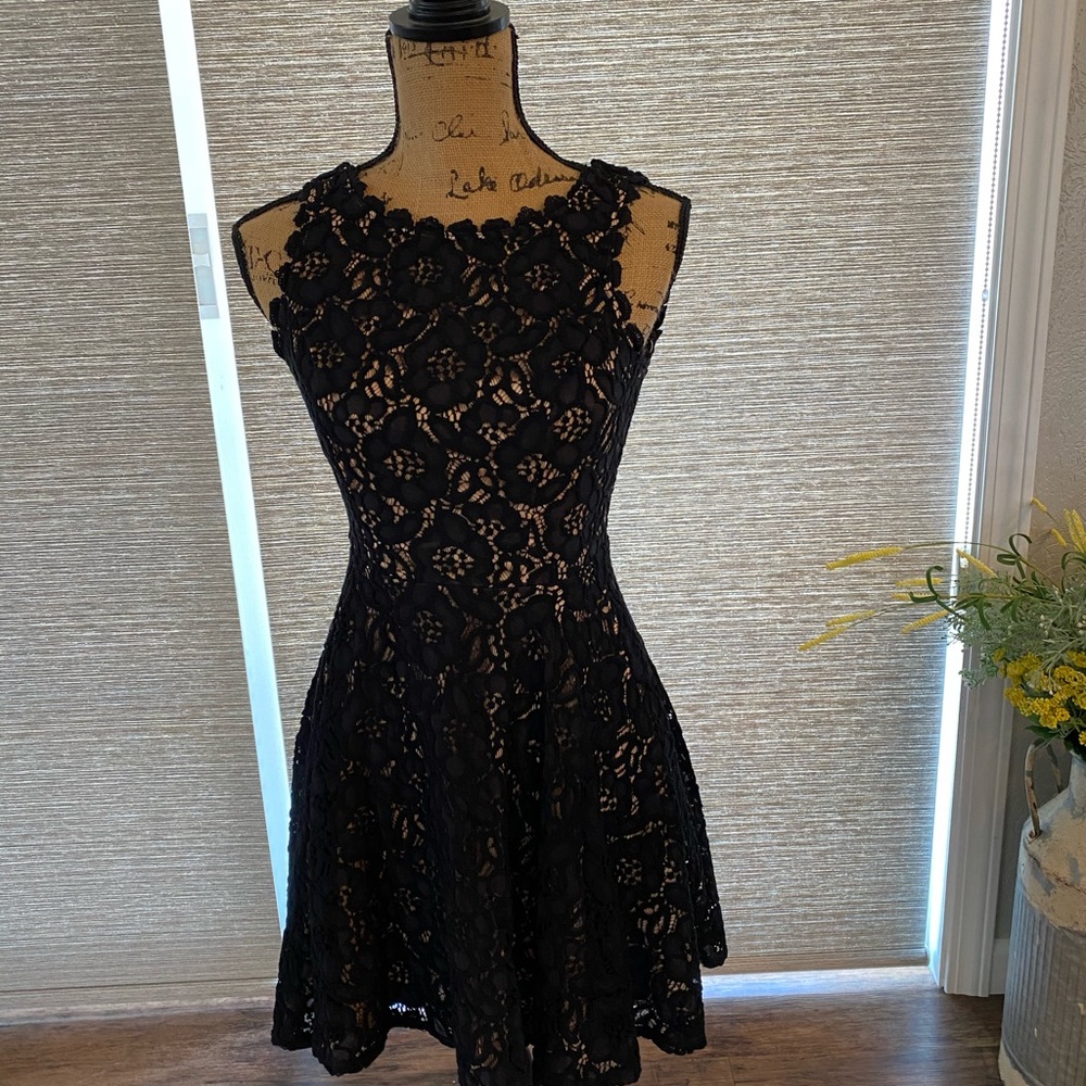 Formal black dress (size 1)
